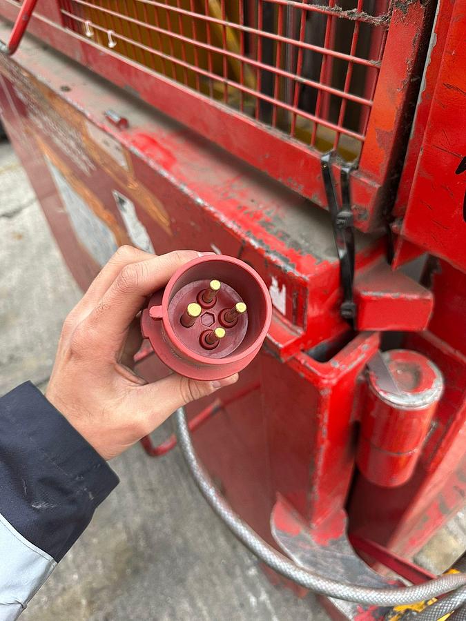 Used Vertical Waste Baler