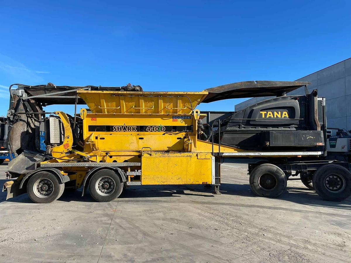 Used 2018 TANA Shark 440D Eco Slow Speed Shredder