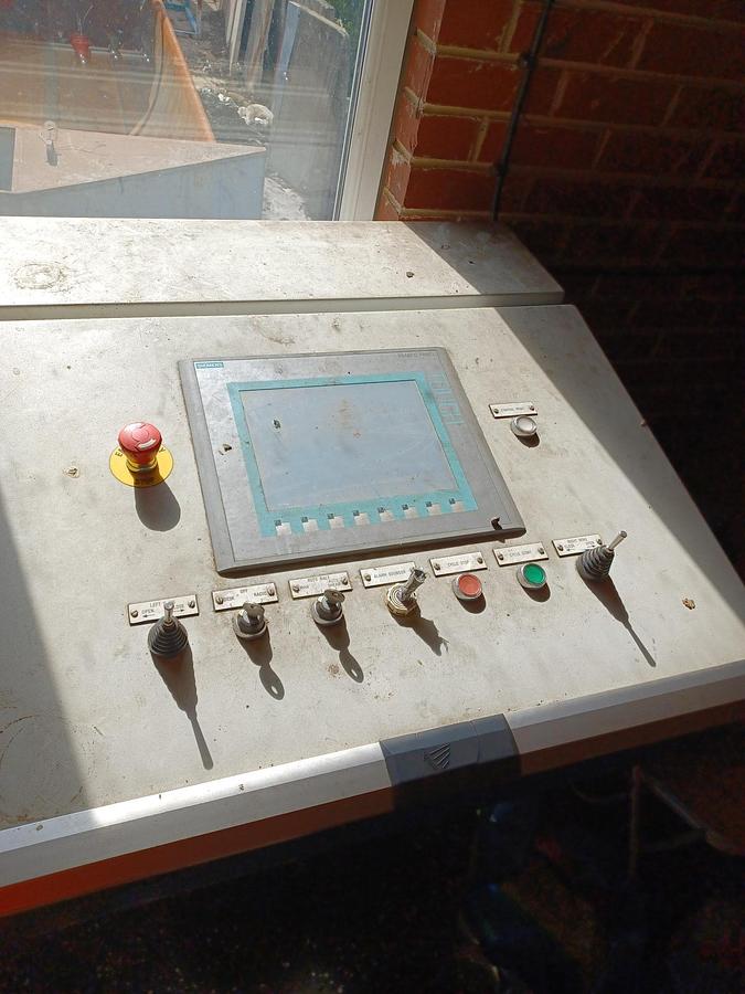 Used Taurus 600 Shear Metal Baler