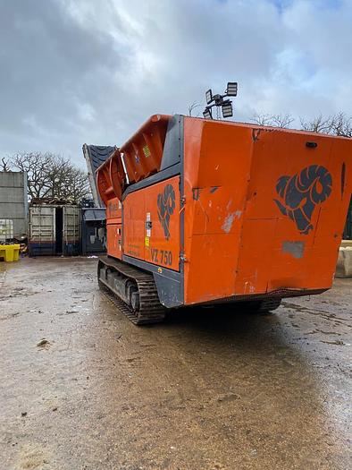 Used 2019 Arjes VZ750 twin shaft shredder