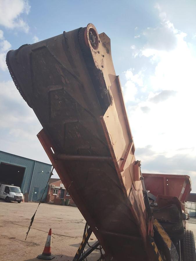 Used Hammel 750 Hook lift