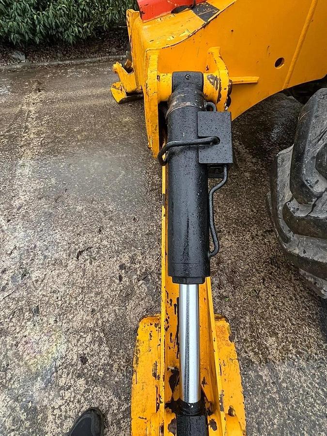Used 2016 JCB 540-140 Telehandler