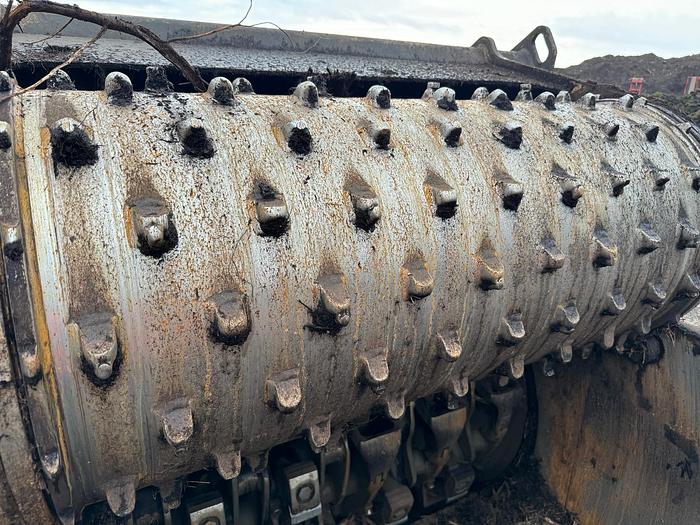 Used 2014 Komptech Axtor 6010 High Speed chipper and shredder