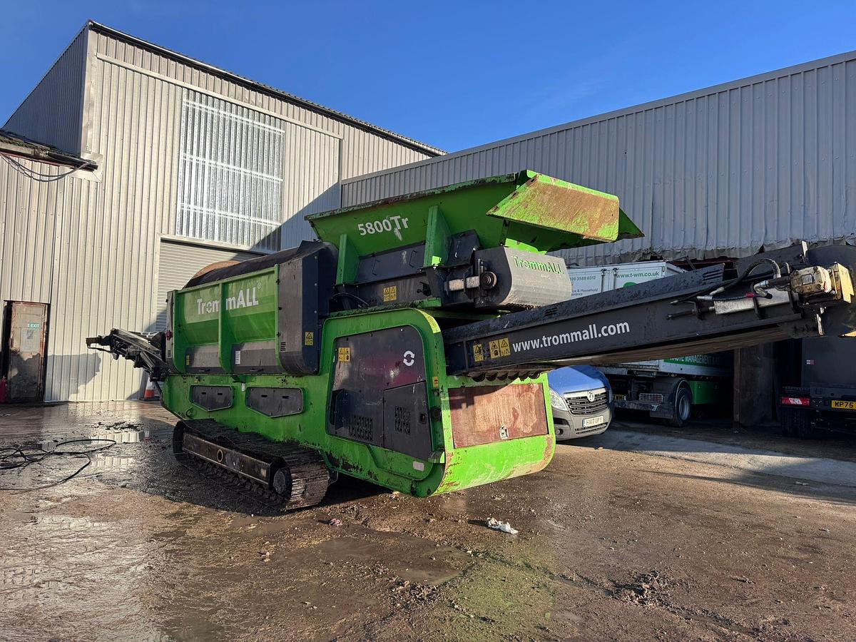 Used 2018 TrommALL 5800Tr Tracked Trommel Screener
