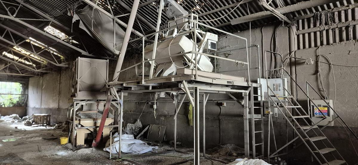 Used 2004 Sortex / Buhler 22Y Colour Sorting Systum