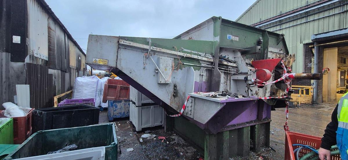 Used 2005 Vecoplan VAZ 1800 Single-shaft Shredder