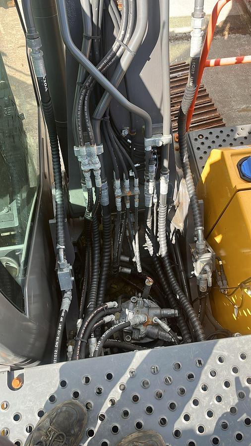 Used 2021 Volvo EC 140 EL Excavator