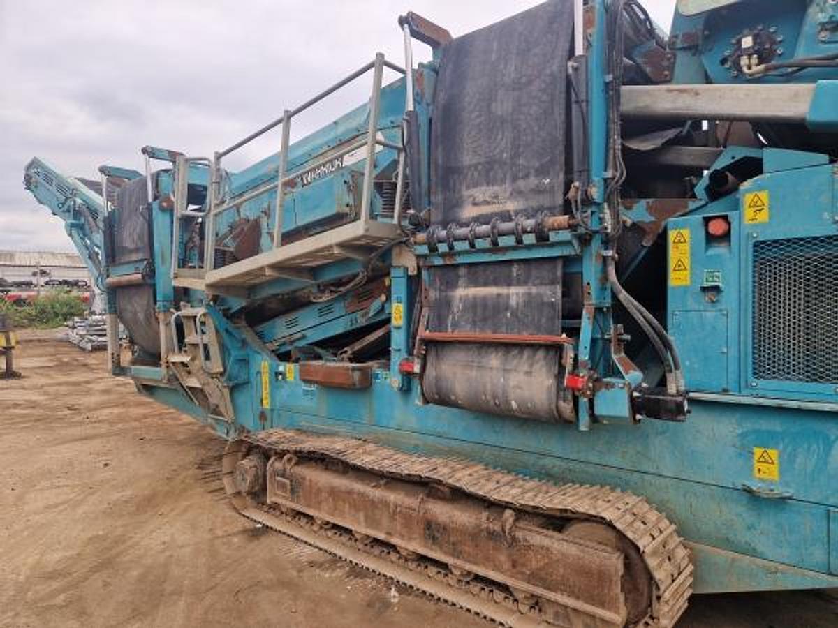 Used 2013 Powerscreen Warrior 1400X Scalping Screen