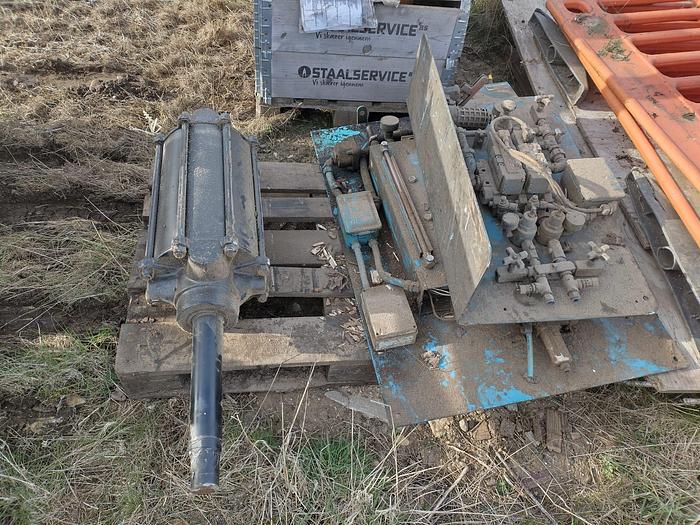 Used Cambia 610 Debarking Machine 