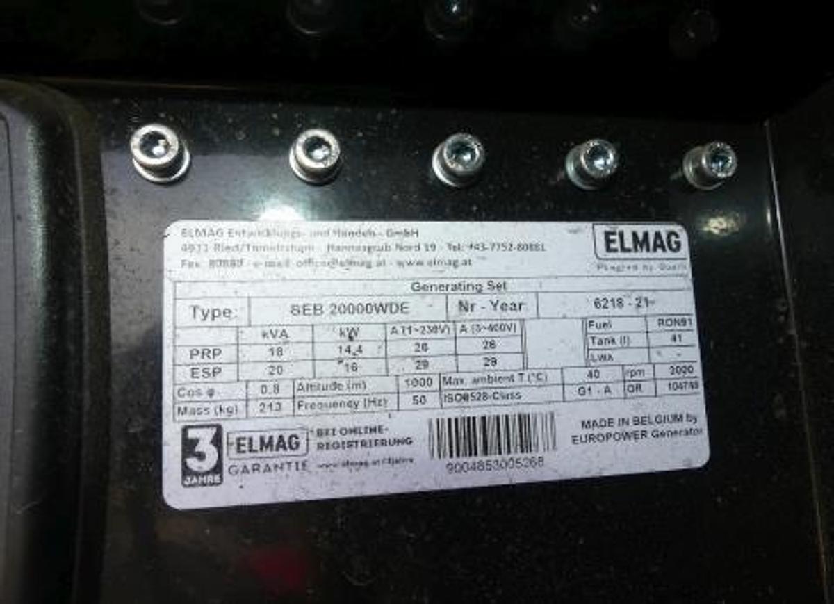 Used 2022 Untha XR3000C Tracked Single-shaft Shredder