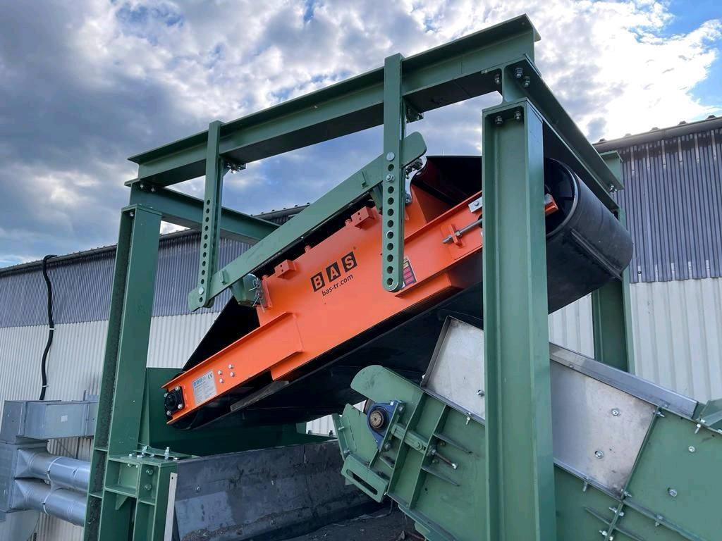 2026 BAS EMBS-C-100 Electromagnetic Overband Metal Separator