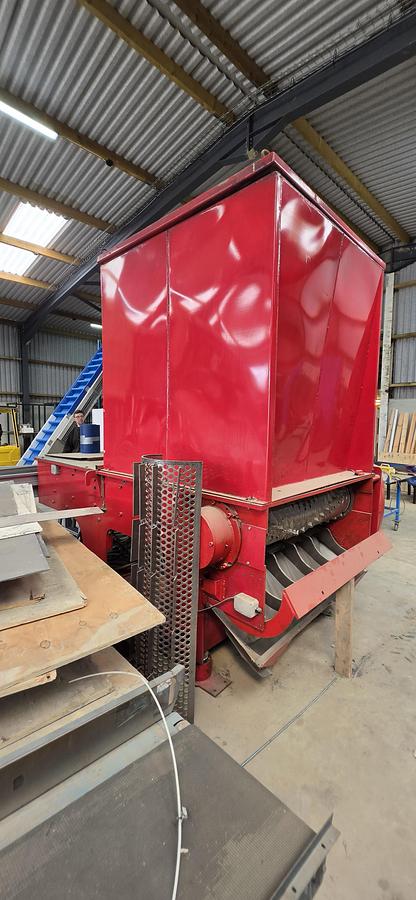 Used Dragon D35 Roto Grind Shredder