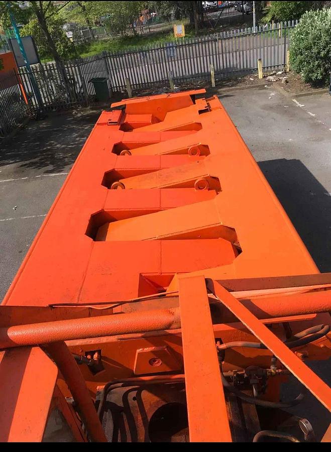 Used Helmand Car Crusher Baler/Compactor 