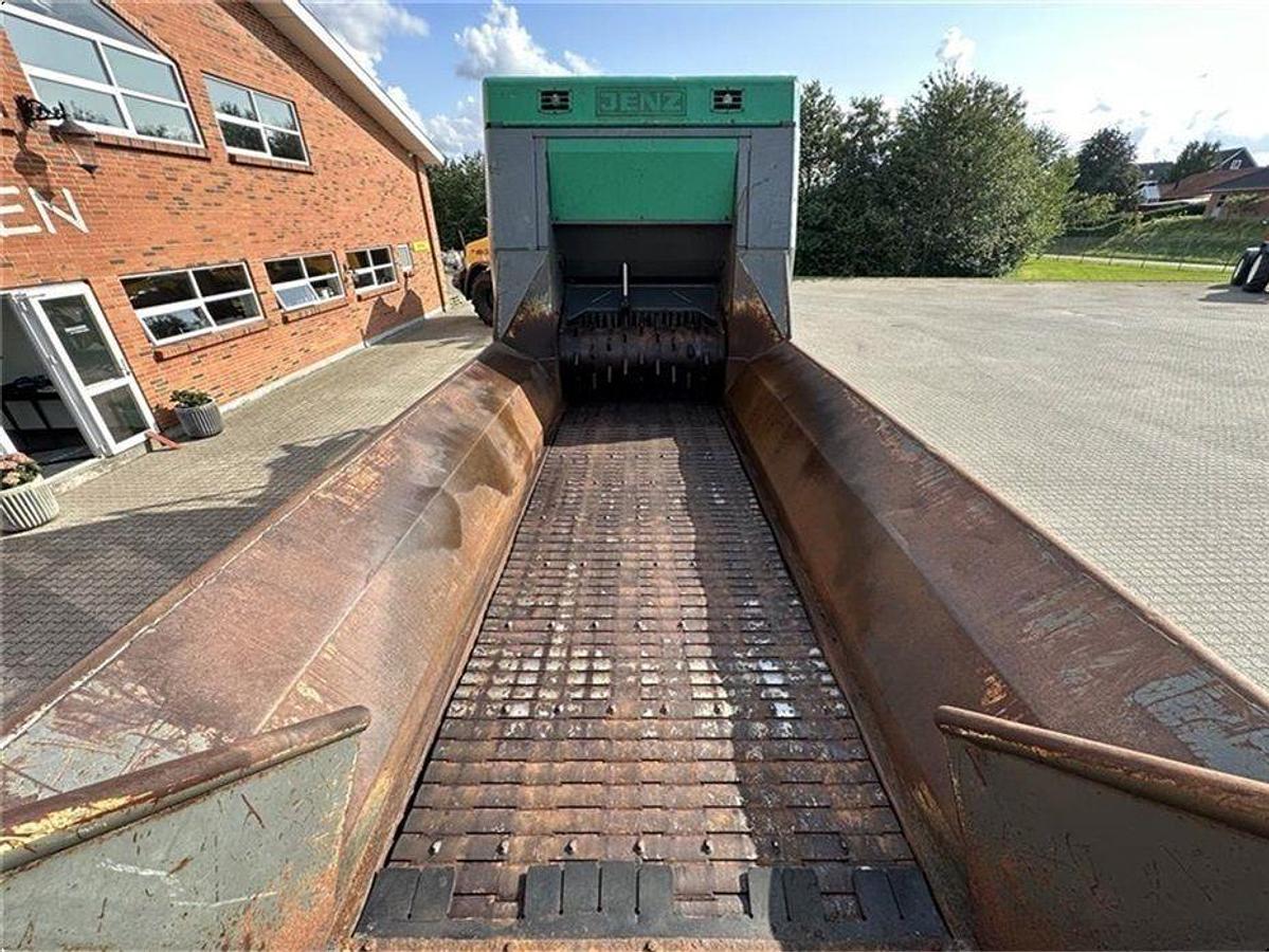 Used 2016 Jenz BA 915 Biomass Wood Shredder Chipper