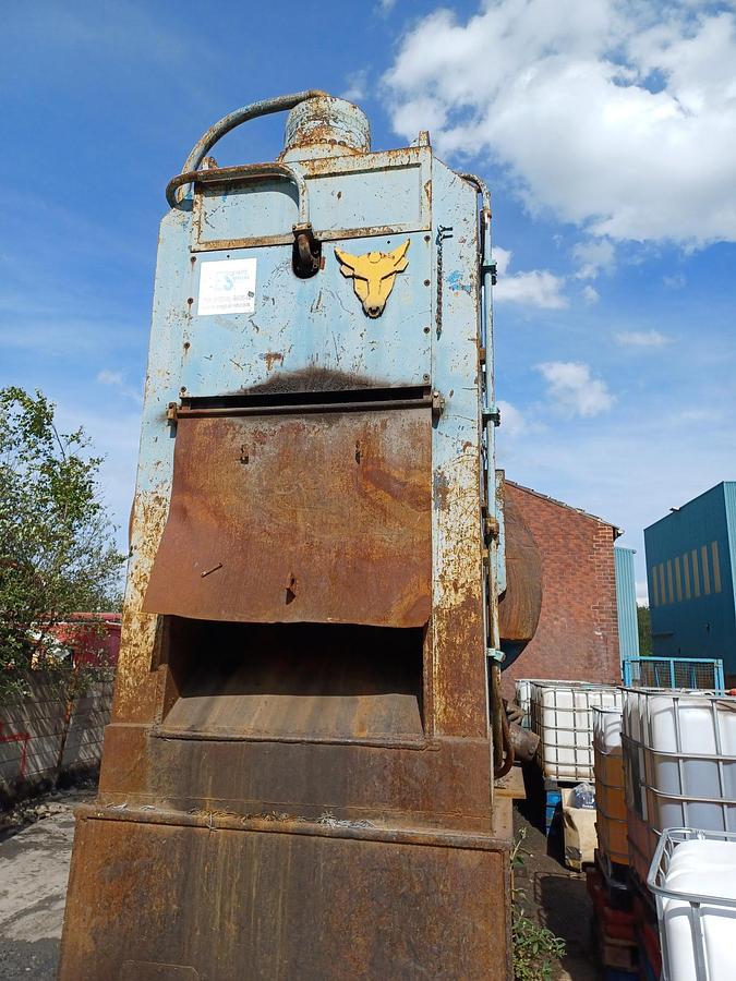Used Taurus 600 Shear Metal Baler