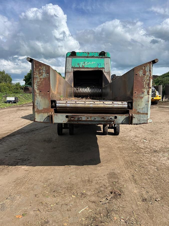 Used Jenz AZ960 Titan XL Wood Chipper