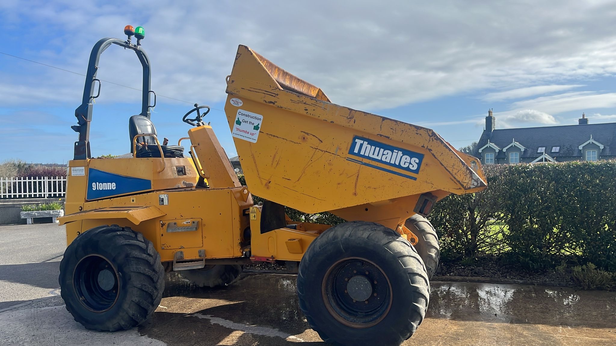 Used 2011 Thwaites Mach 950 Dumper Truck