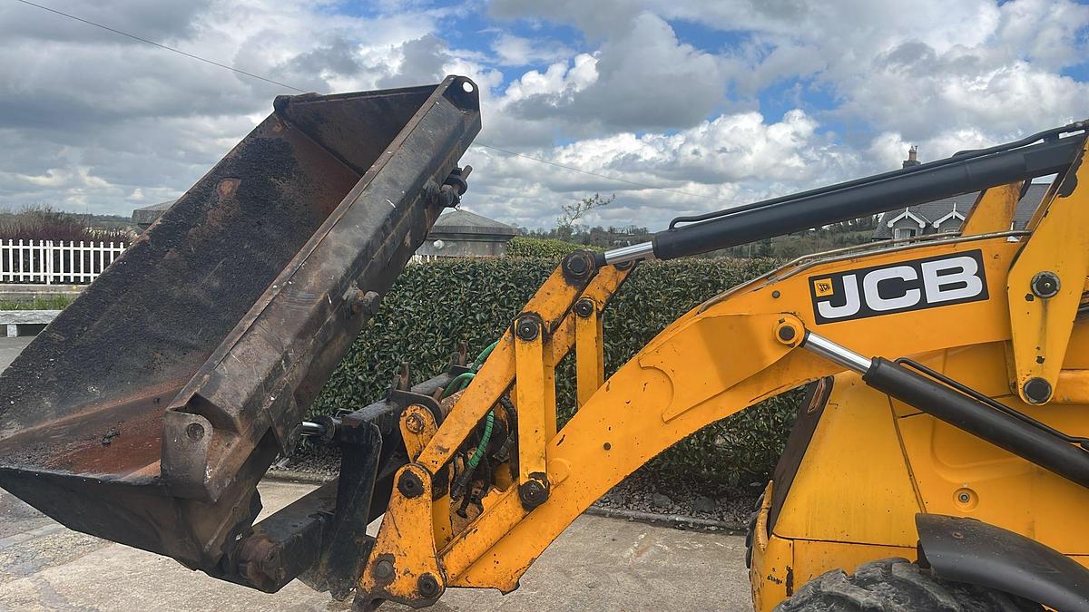 Used 2011 JCB 2CX AM Material Handler