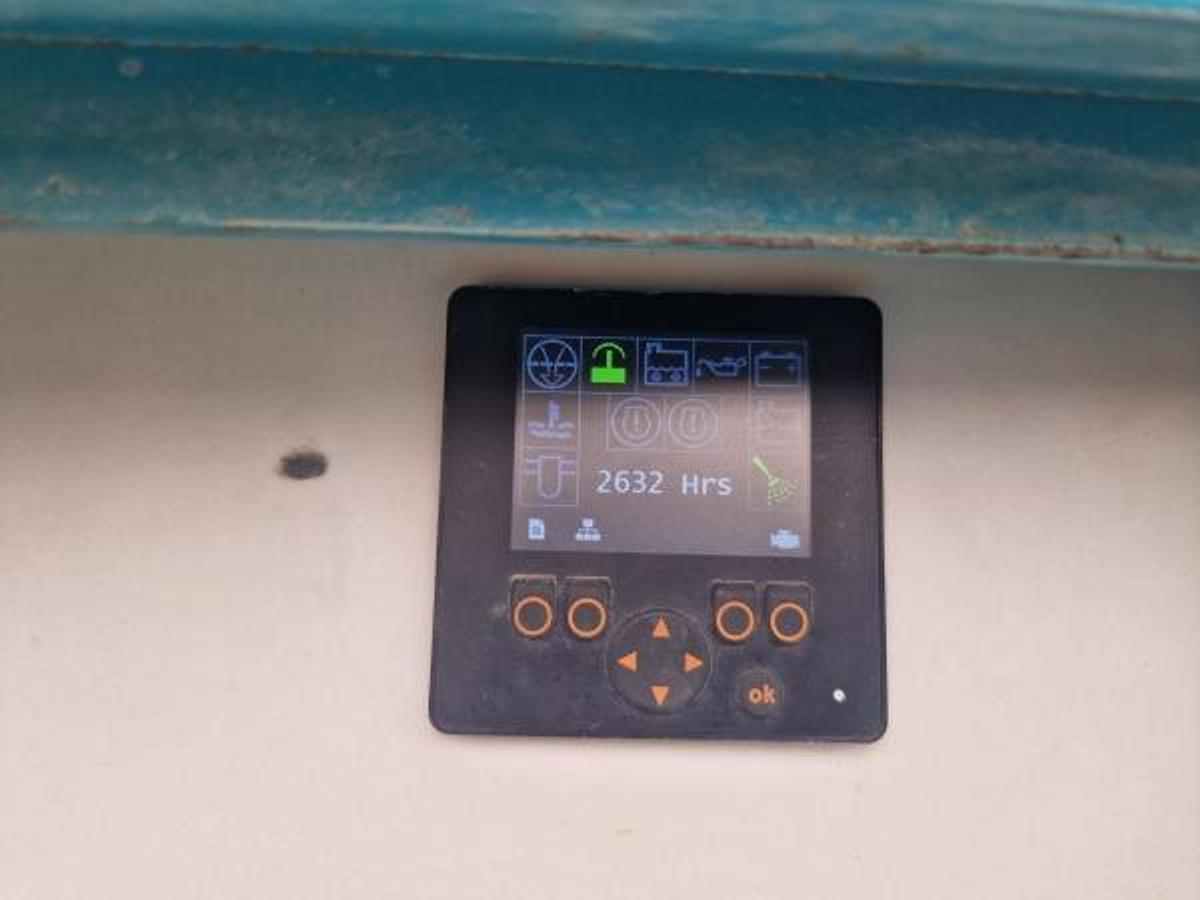 Used 2013 Powerscreen Warrior 1400X Scalping Screen