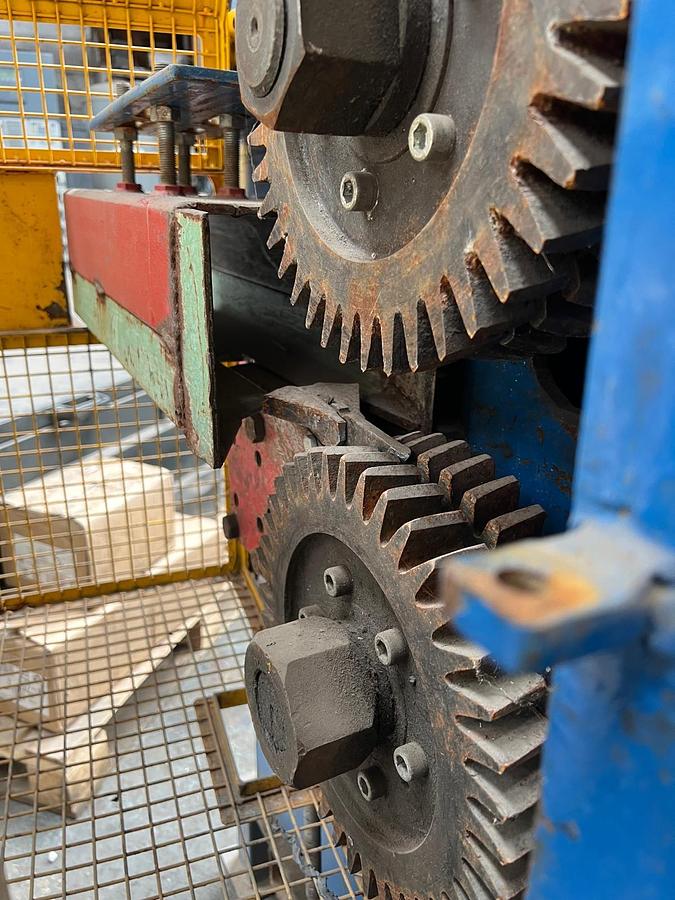 Used Impact Rotary Shear Cable Stripper 