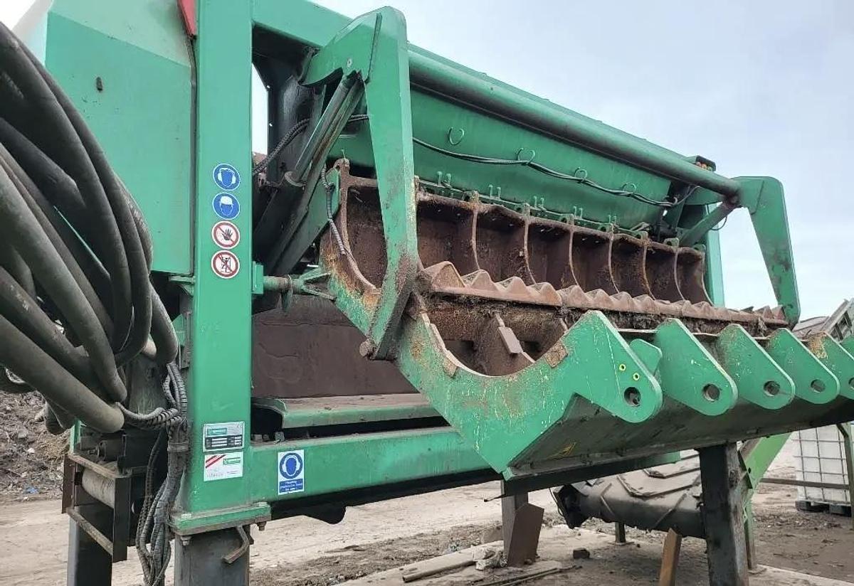 Used Komptech Crambo 6000 Shredder Parts (Shafts, Baskets, Remote Etc)