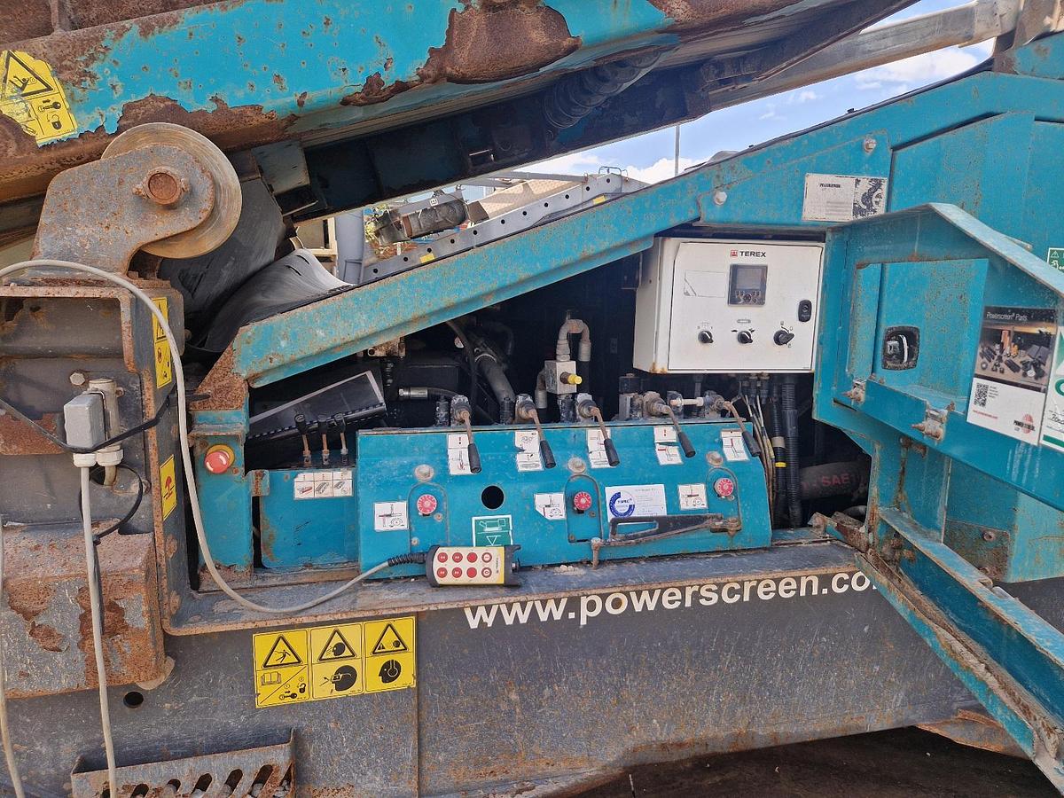 Used 2014 Powerscreen Warrior 1400X Tracked Screen Screener