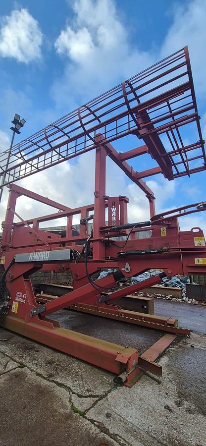 Used Container Tilter