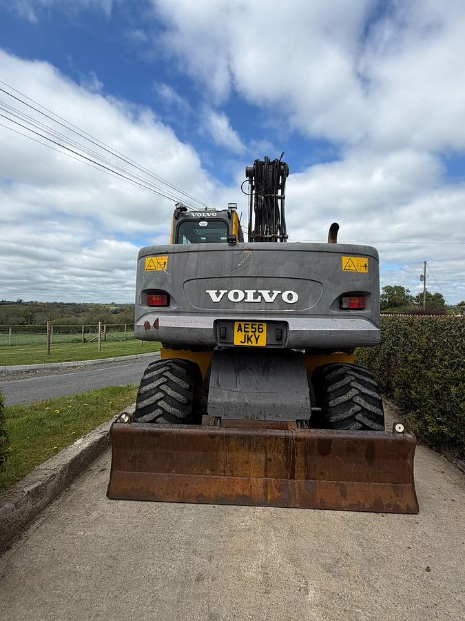 Used 2006 Volvo EW140B Wheel Wheeled Excavator