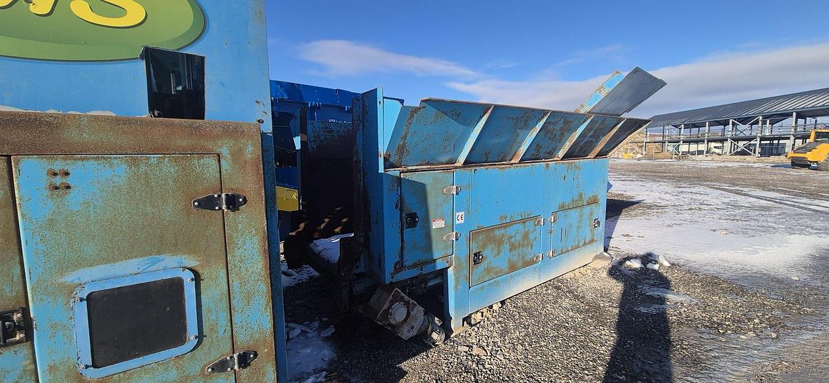 Used EMS Bag Splitter