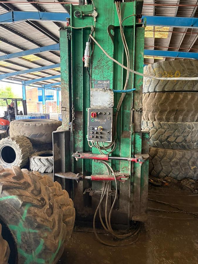Used 2019 Gradeall MKII Tyre Baler