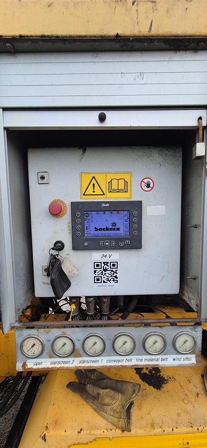 Used 2011 Backers Star Screener 2-MAL