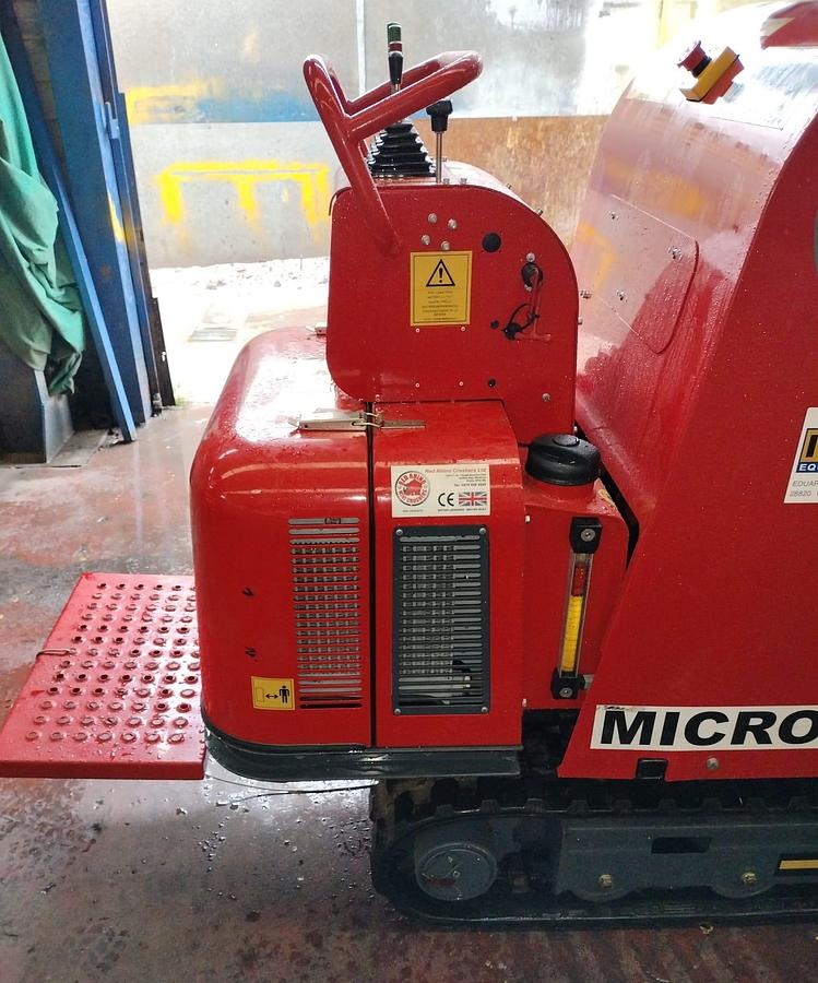 Used 2006 Red Rhino Crusher 4017T