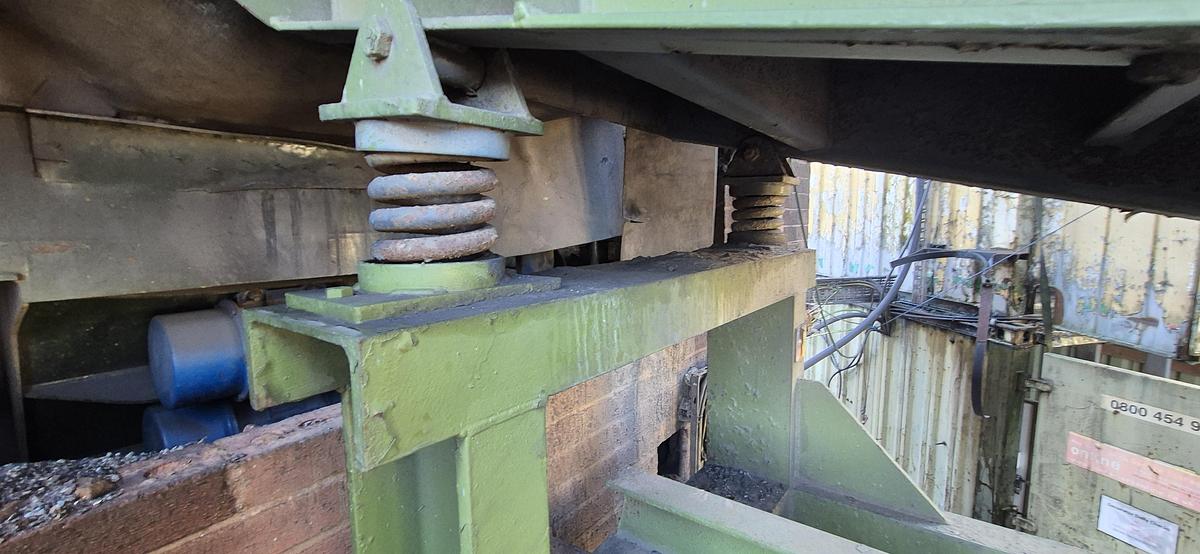 Used 2001 SFH Super Feeder