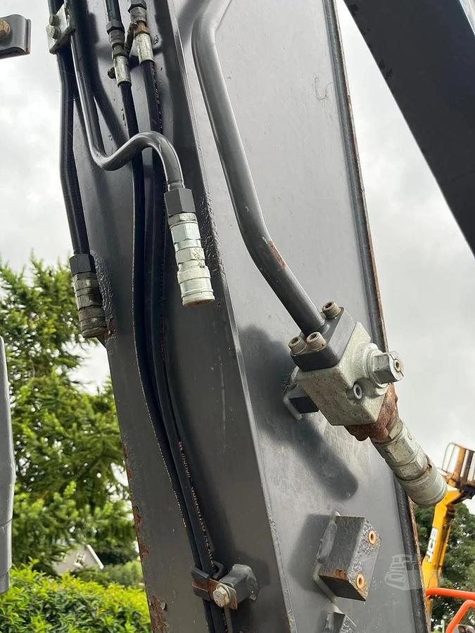 Used 2021 Volvo EC140EL Crawler Excavator 