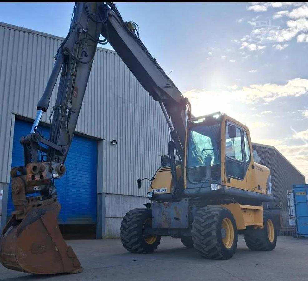 Used 2006 Volvo EW140B Wheel Wheeled Excavator