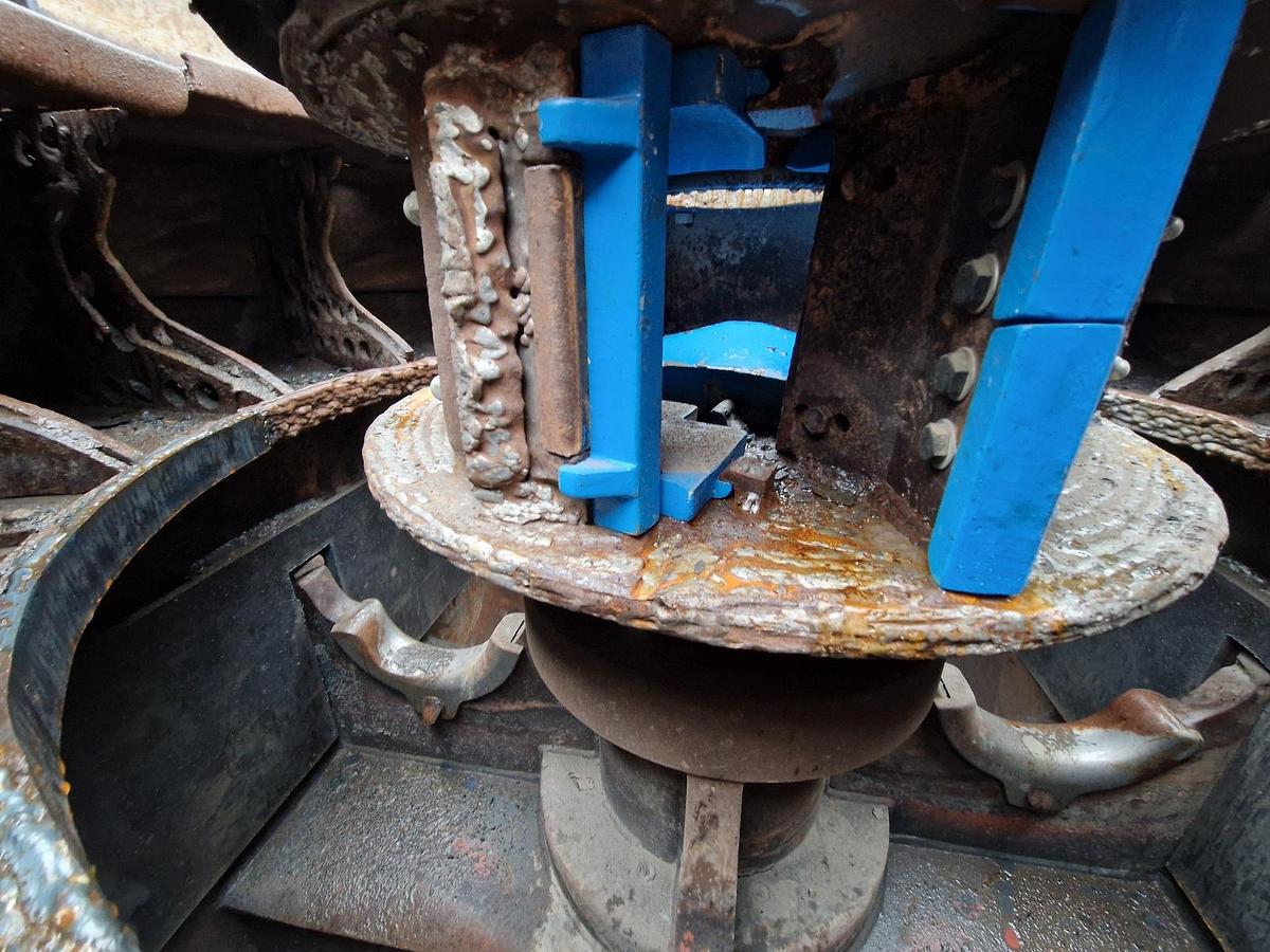 Used 2012 Sandvik CV217 VSI Crusher