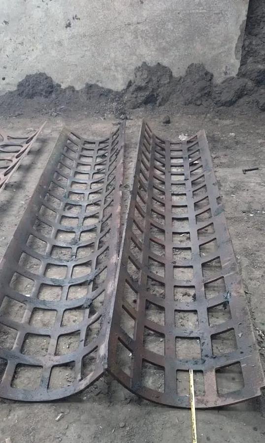 Used Komptech Crambo 6000 Shredder Parts (Shafts, Baskets, Remote Etc)