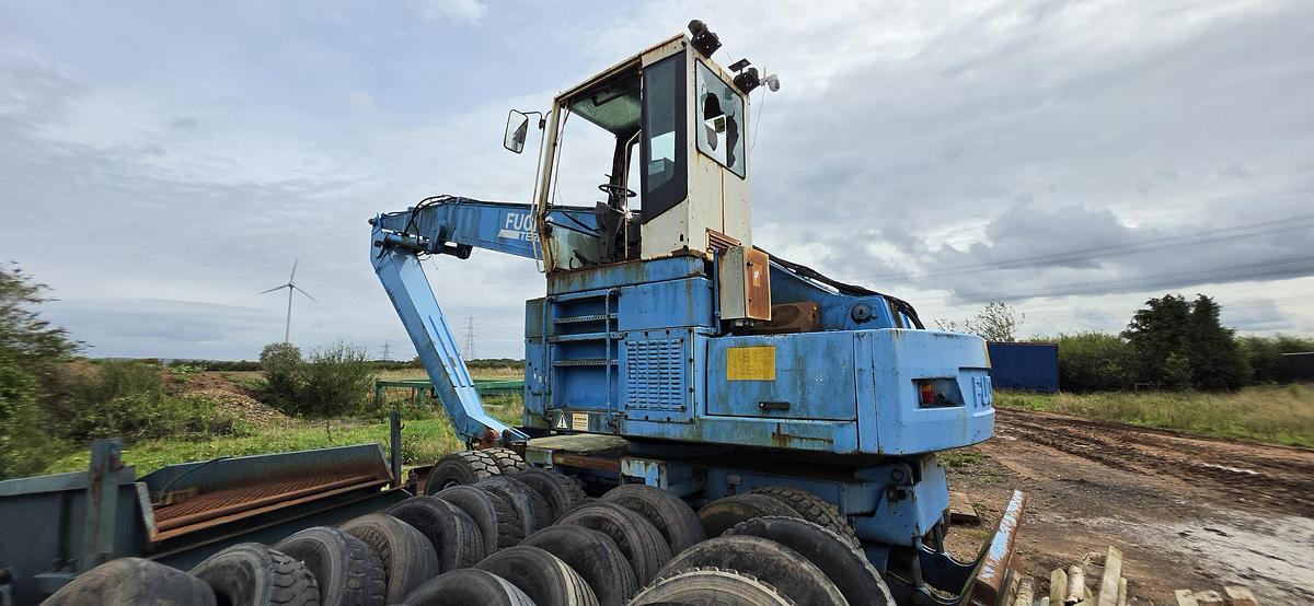 Used 2002 Fuchs MHL 330
