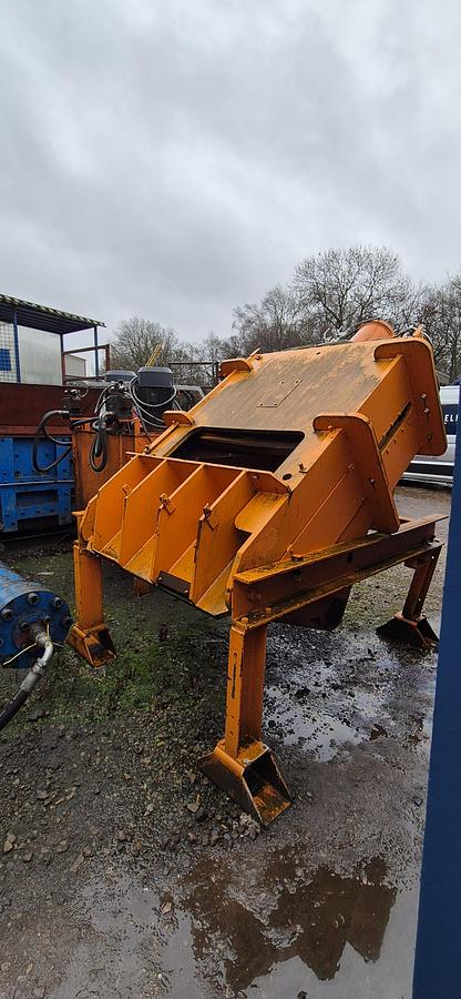 Used Monarch Engineering Ltd 960 Shear
