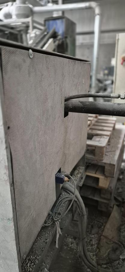 Used Uirich Single shaft shredder with ram