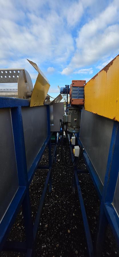 Used 2020 Float Sink Tanks x 2