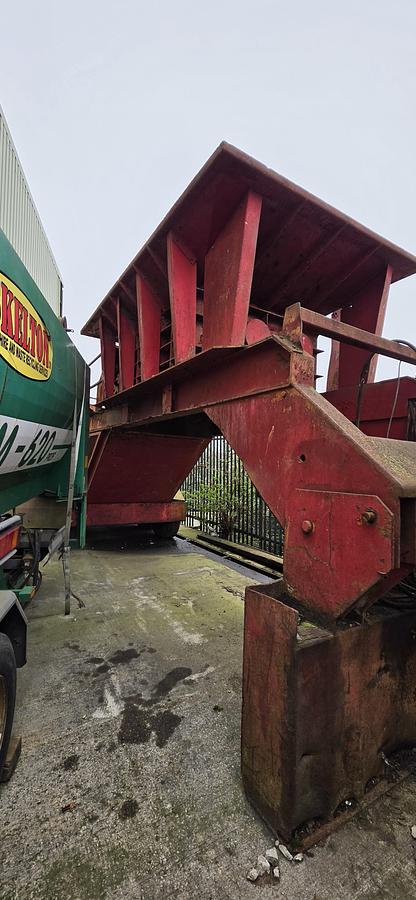 Used Extec Twin Shaft Shredder