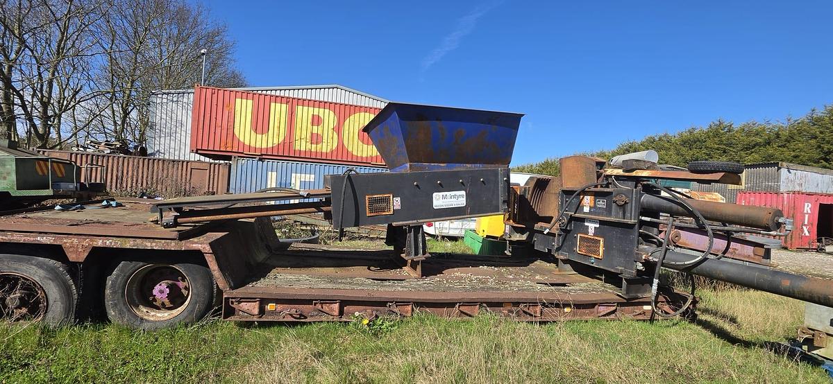 Used McIntyre Recon Sodre 9 Baler