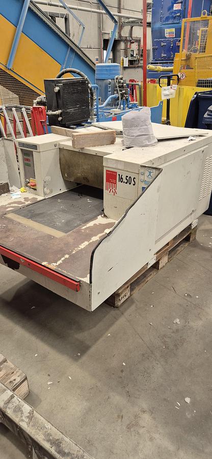 Used 2015 Martian Yale 16.50 Heavy Duty