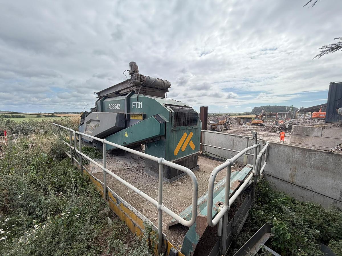 Used 2014 M&K Density air Separator ASC242