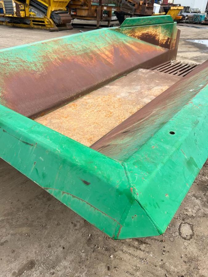 Used 2019 McCloskey J40 Crusher Vibrating Grizzly Unit