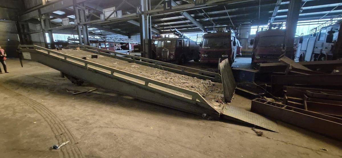 Used 2000 Thor World Industries SMY249040FW6  Ten Tonne Type 6 Mobile Yard Ramp