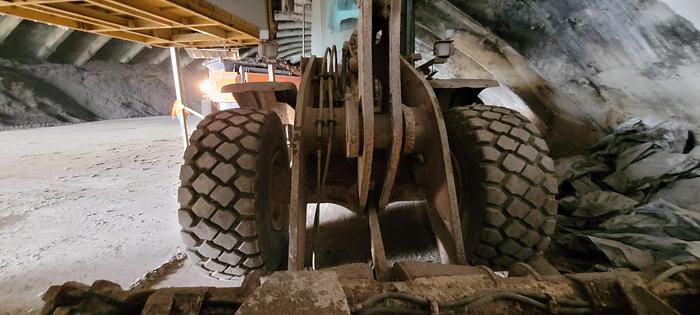 Used 2007 Case 821E Waste spec loader