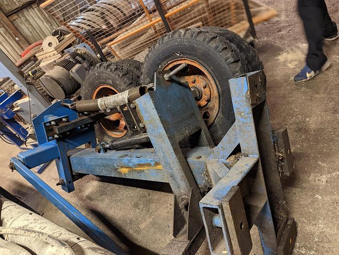 Used Cambia 610 Debarking Machine 