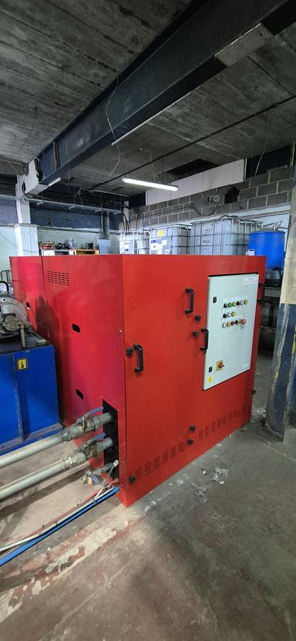 Used 2007 Jovisa, SL Shredder with Infeed conveyor